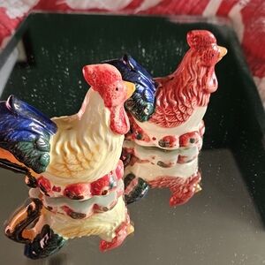 Rooster and Hen hand painted ceramic salt and pepper shakers.